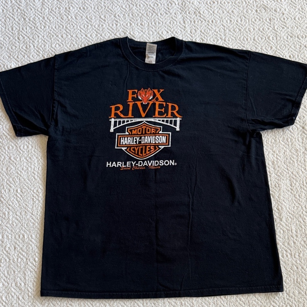 Gildan Black Tee Harley Davidson Saint Charles IL